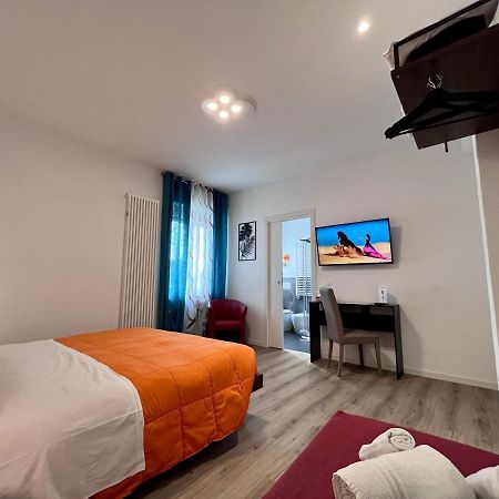 Verona Rooms 109 Luaran gambar