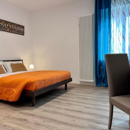 Verona Rooms 109 Luaran gambar
