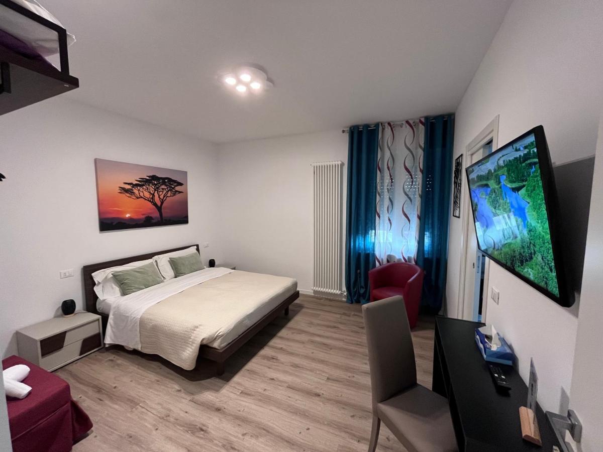 Verona Rooms 109 Luaran gambar